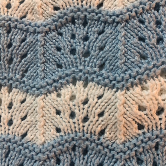 Blue White Sleeveless Sweater Top Brunny Medium Vintage - Picture 4 of 4